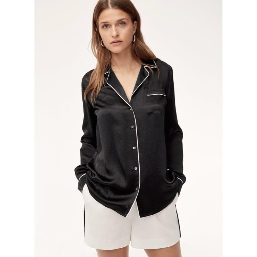 Aritzia Babaton Black Satin Venturi Button up Long Sleeve Blouse M